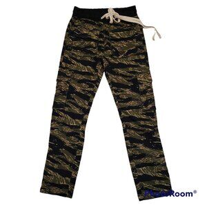MNML Camo Cargo Pants Canvas Elastic Drawstring Waist Pull On Snap Ankle Closure